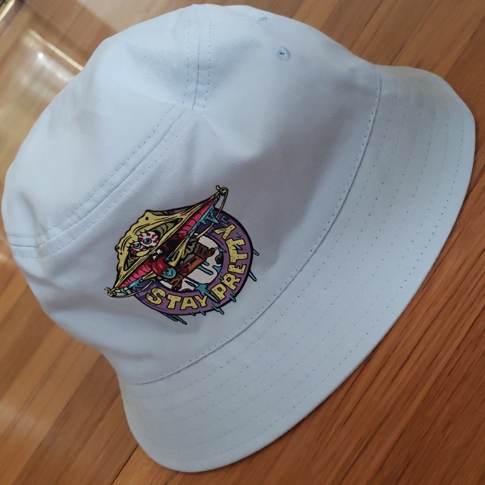 Reversible spongebob bucket hat